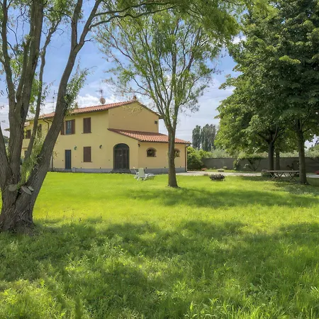 Il Casale Relais בית הארחה