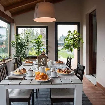 Il Casale Relais בית הארחה
